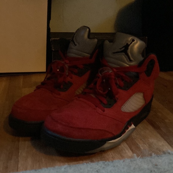 Jordan 5 “Raging Bull” - Picture 4 of 6